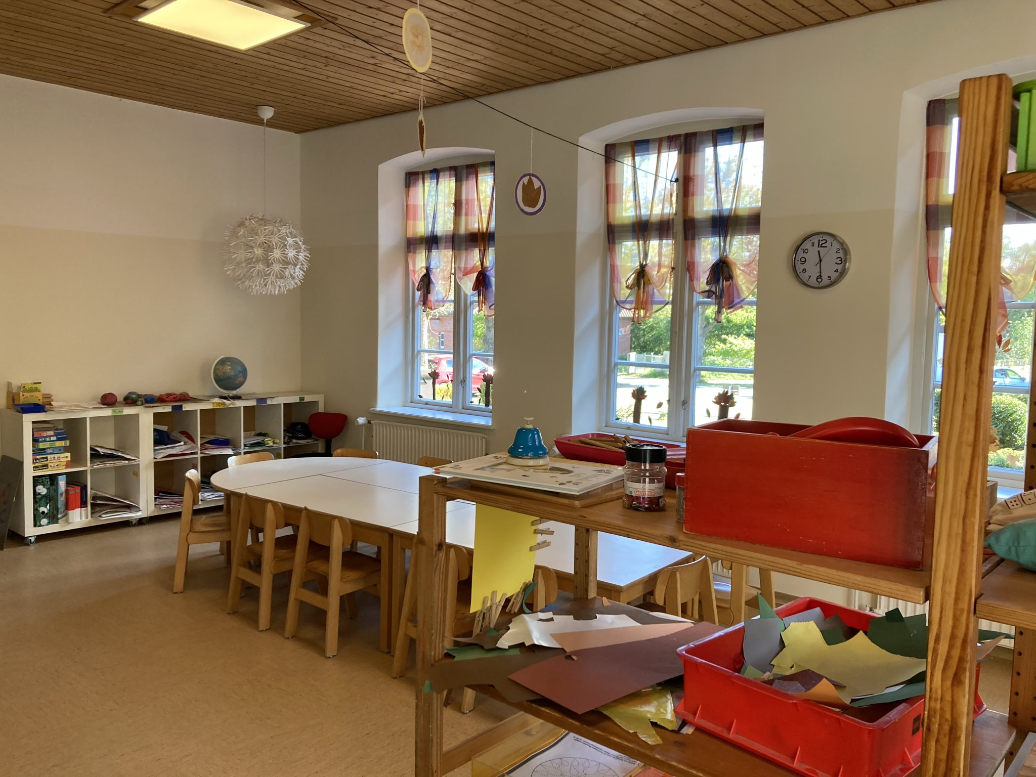 Ein grün blaues Wappen mit Schriftzug SG Hohenfelde